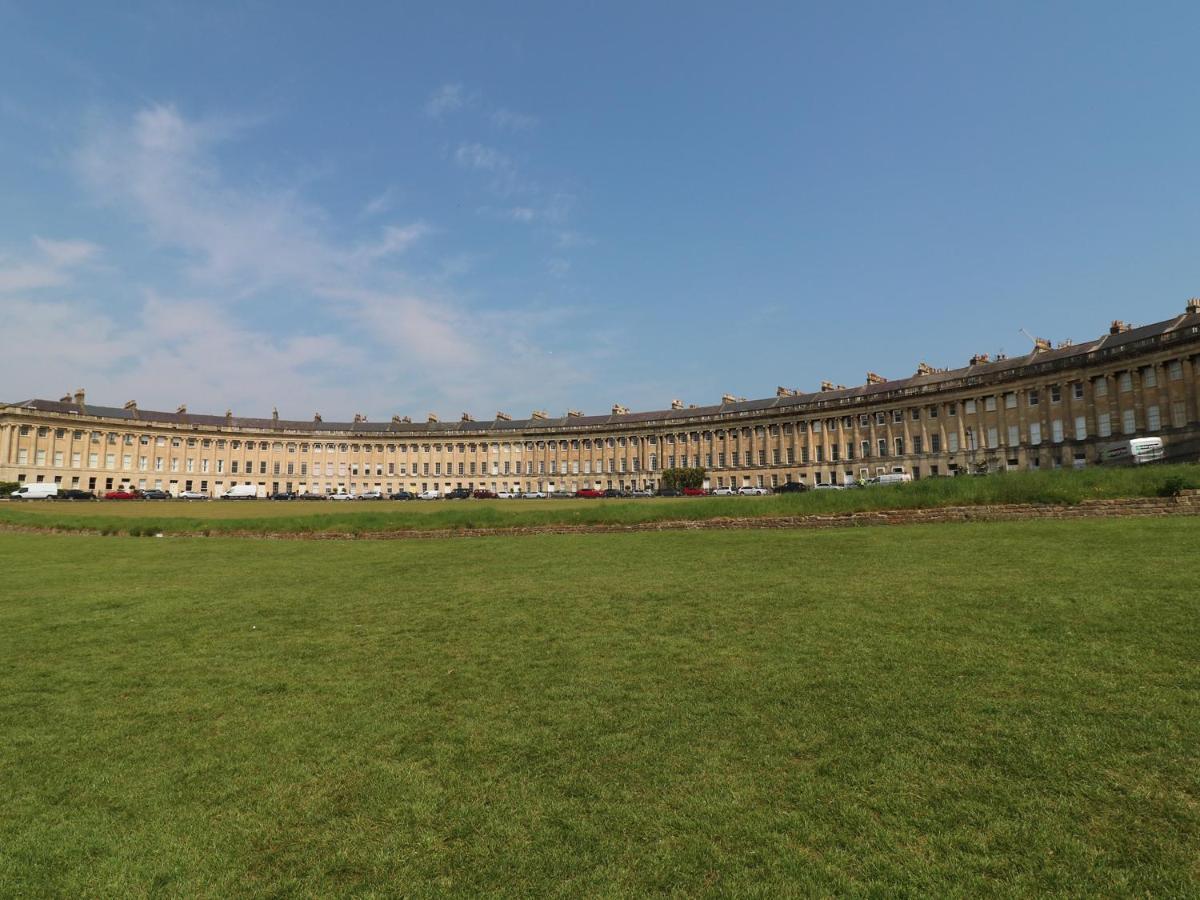 Villa 33 Crescent Gardens Bath Exterior foto